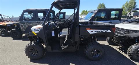 2025 Polaris Ranger 1000 Premium in Redmond, Oregon - Photo 2