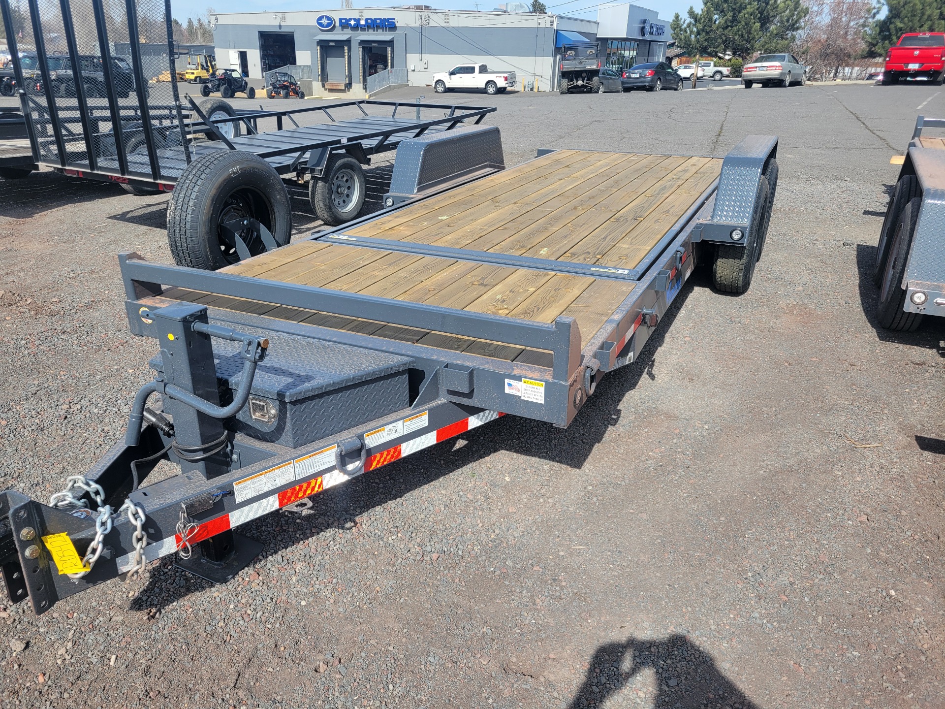 2024 VERSATILE 20' SPLIT DECK TILT in Redmond, Oregon - Photo 1