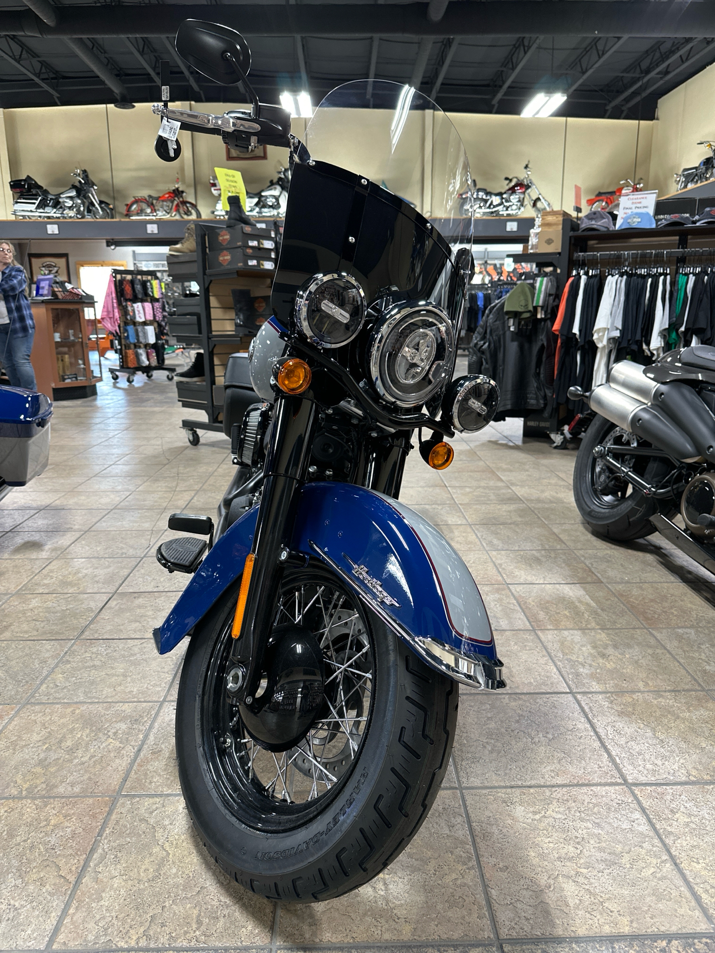 2023 Harley-Davidson Heritage Classic 114 in Tecumseh, Michigan - Photo 4