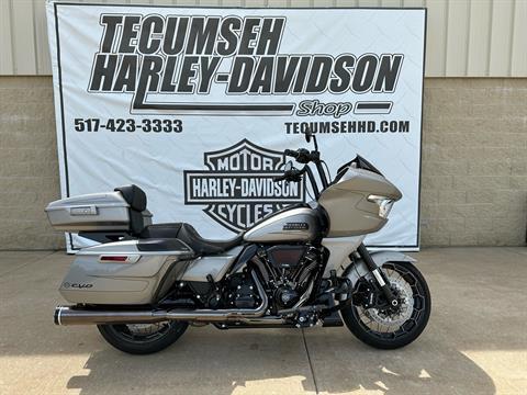 2023 Harley-Davidson CVO™ Road Glide® in Tecumseh, Michigan - Photo 1