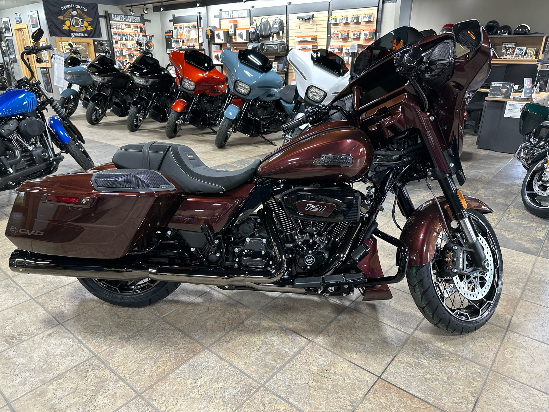 2024 Harley-Davidson CVO™ Street Glide® in Tecumseh, Michigan - Photo 1