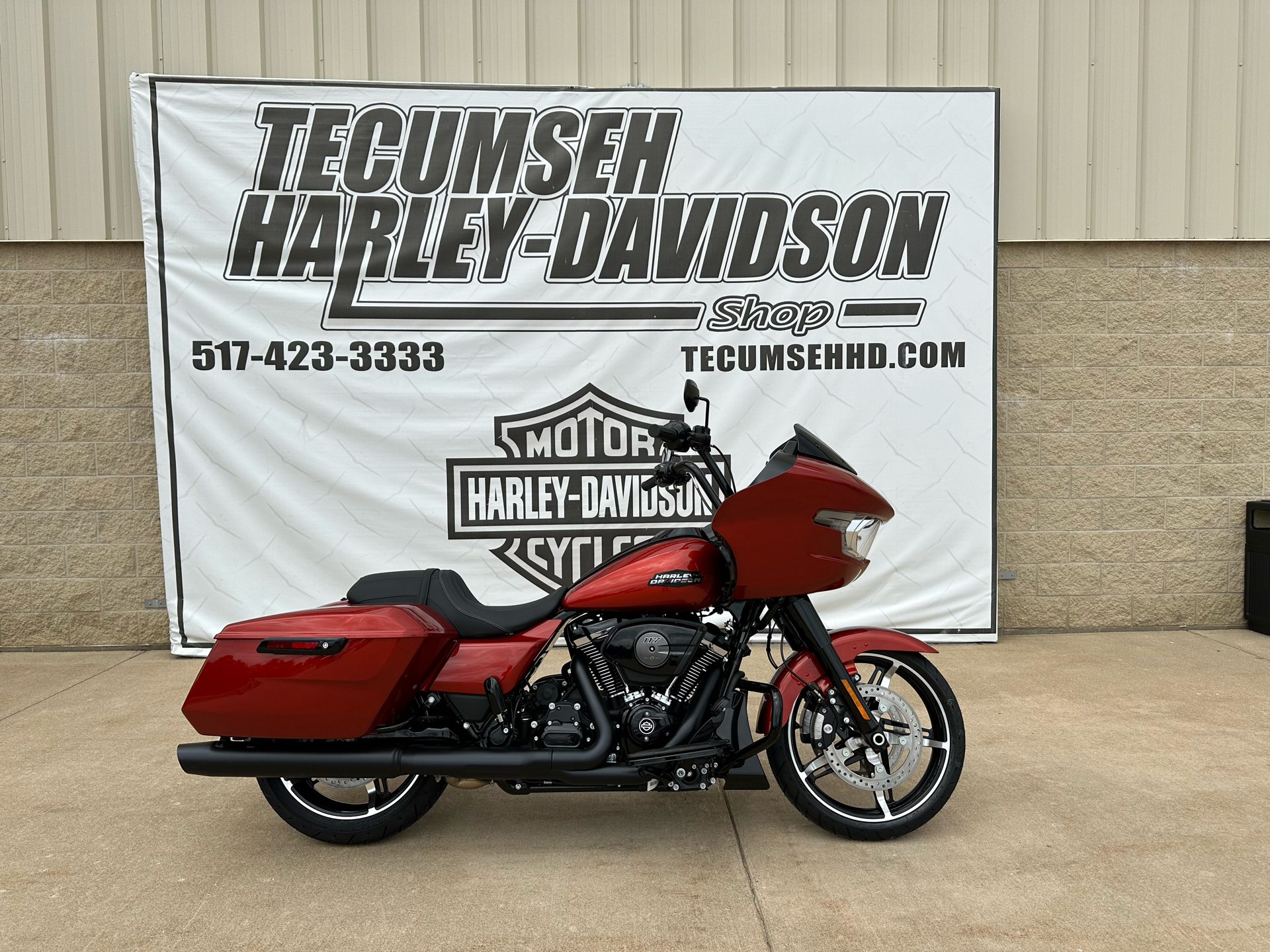 2024 Harley-Davidson Road Glide® in Tecumseh, Michigan - Photo 1