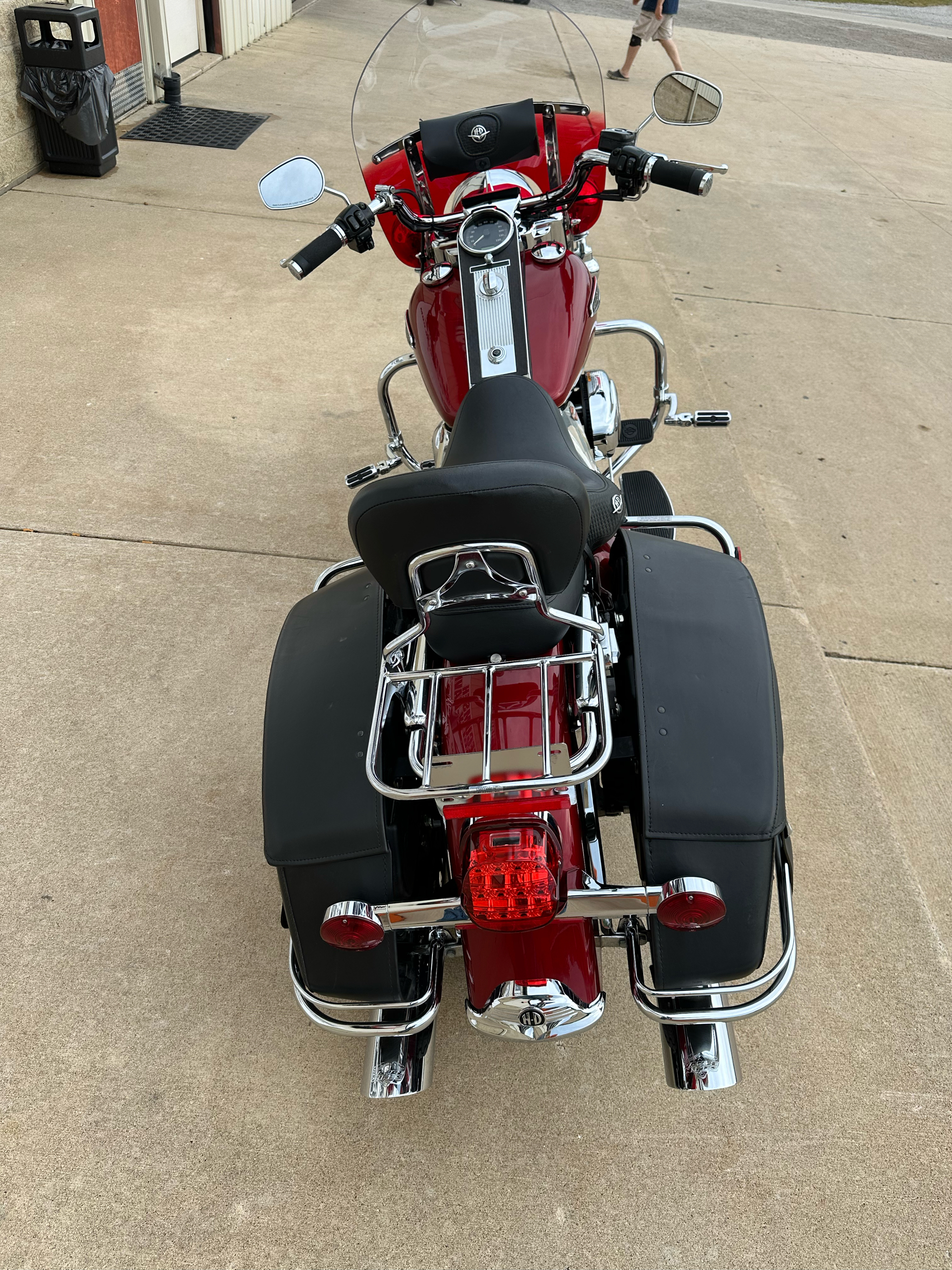 2007 Harley-Davidson FLHRC Road King® Classic in Tecumseh, Michigan - Photo 5