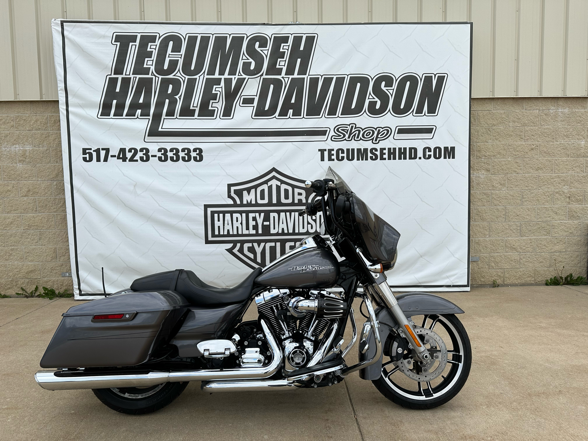 2015 Harley-Davidson Street Glide® Special in Tecumseh, Michigan - Photo 1