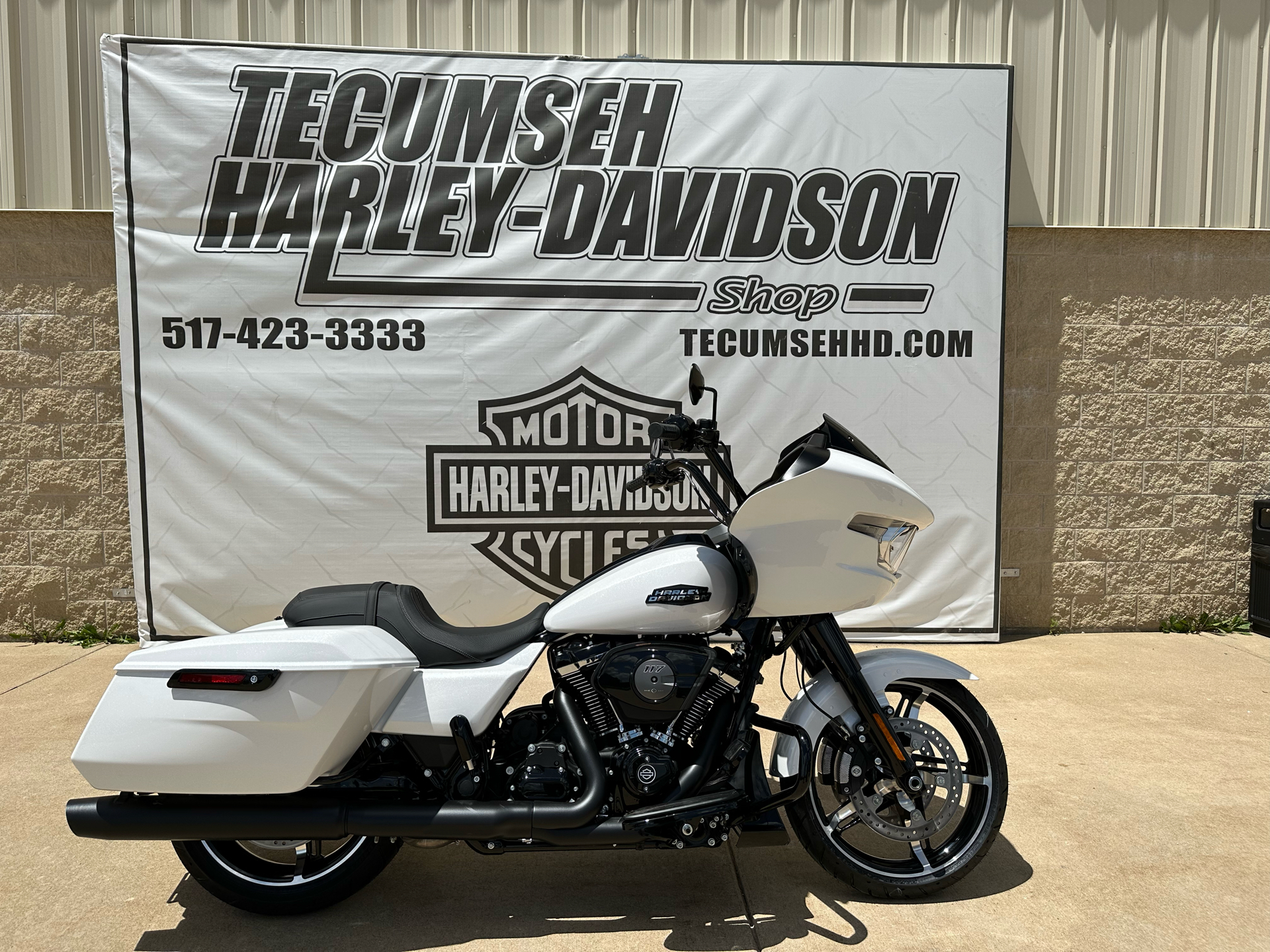 2024 Harley-Davidson Road Glide® in Tecumseh, Michigan - Photo 1