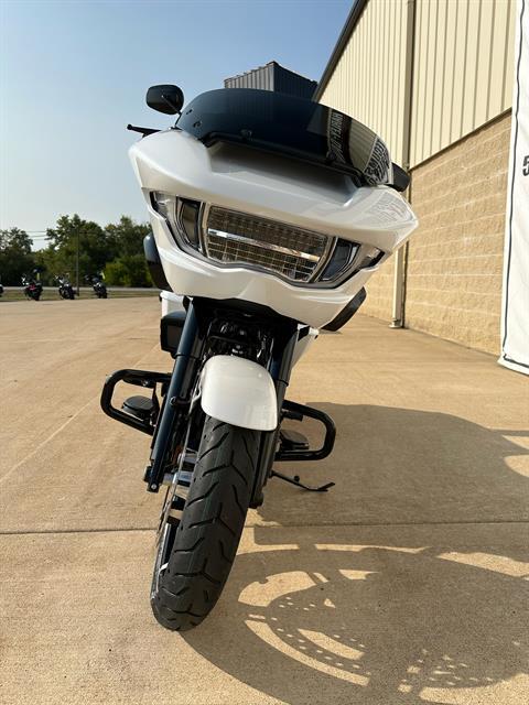 2024 Harley-Davidson Road Glide® in Tecumseh, Michigan - Photo 3