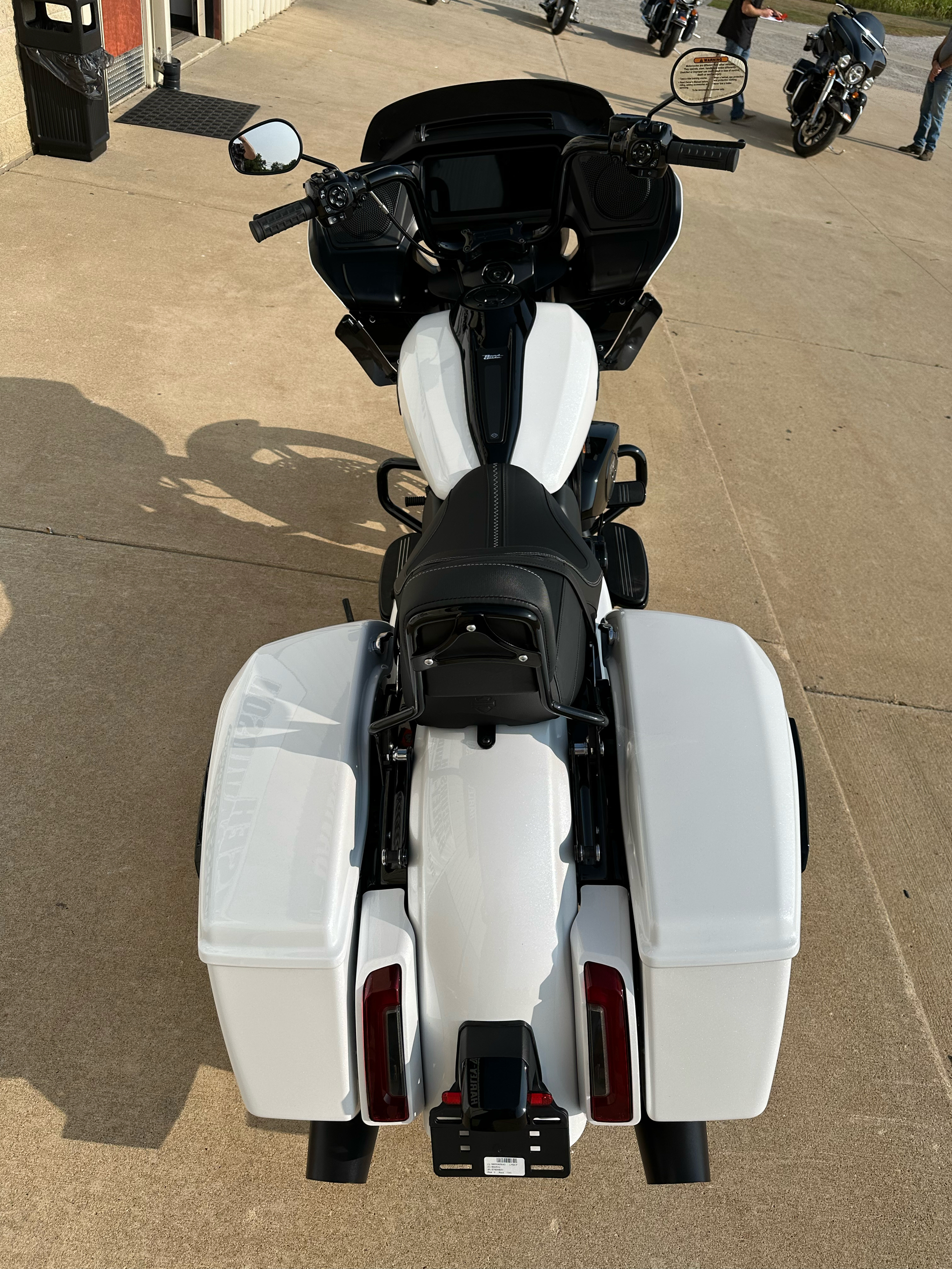 2024 Harley-Davidson Road Glide® in Tecumseh, Michigan - Photo 4