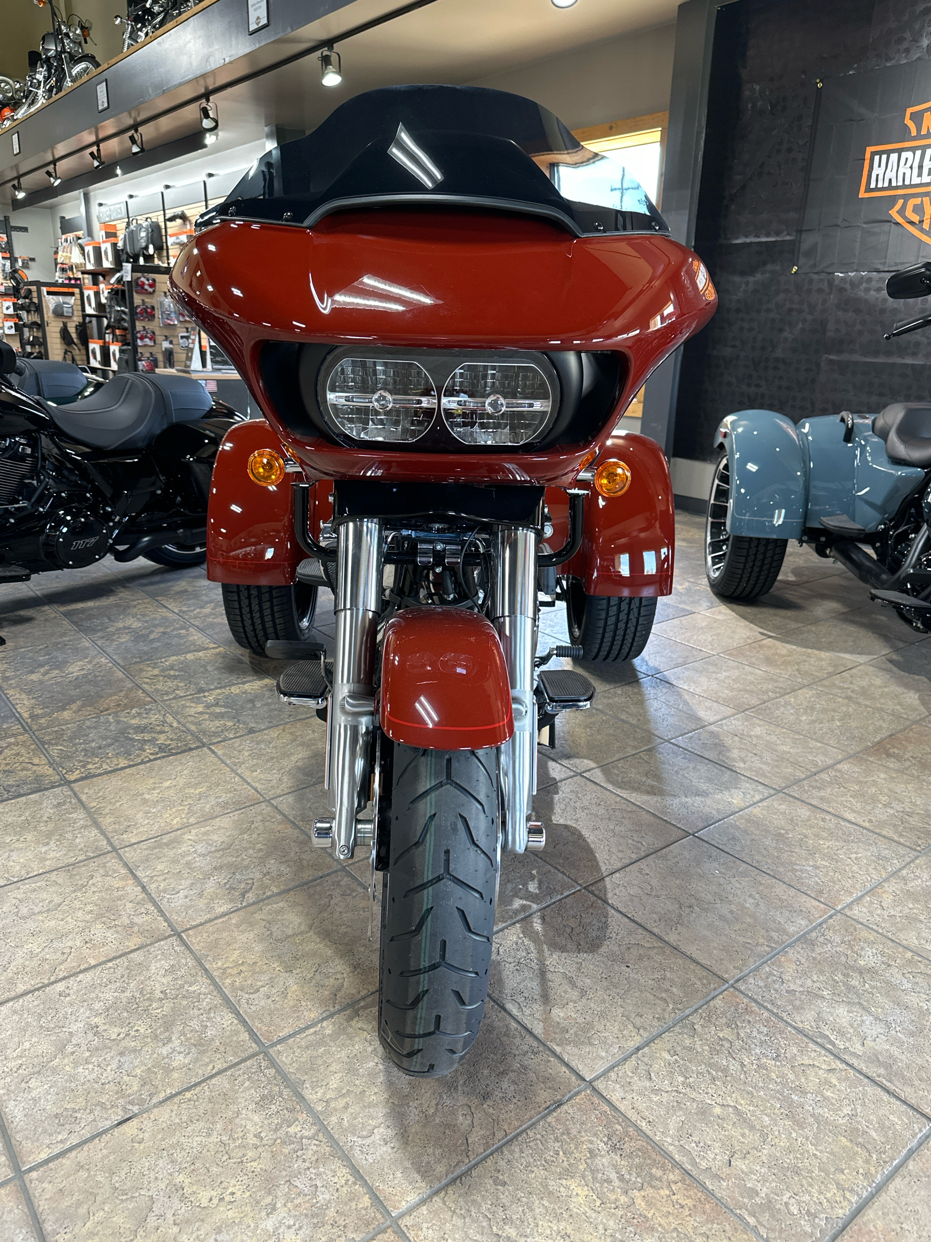 2024 Harley-Davidson Road Glide® 3 in Tecumseh, Michigan - Photo 2