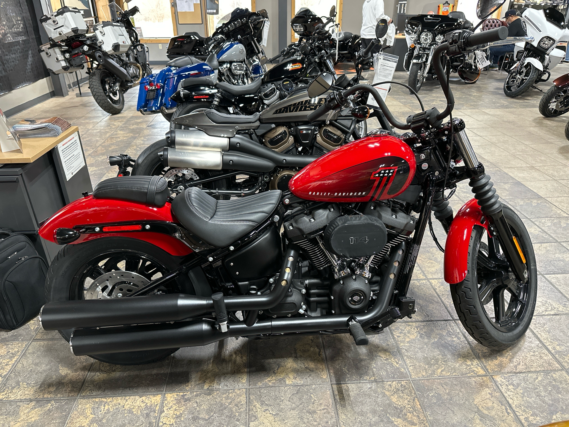 2023 Harley-Davidson Street Bob® 114 in Tecumseh, Michigan - Photo 1