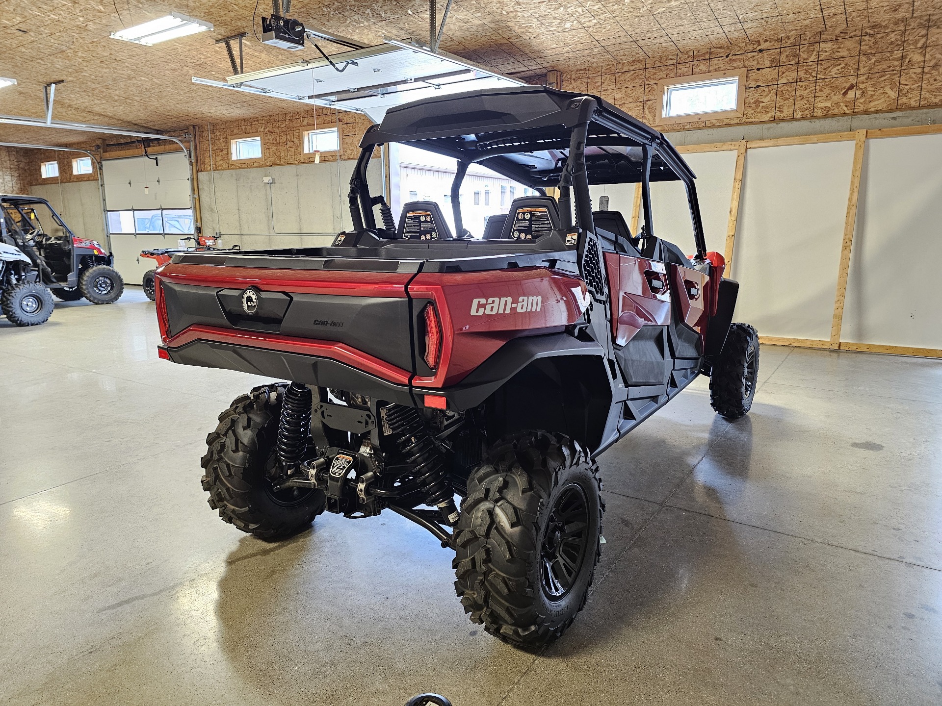 2024 Can-Am Commander MAX XT 1000R in Cement City, Michigan - Photo 5