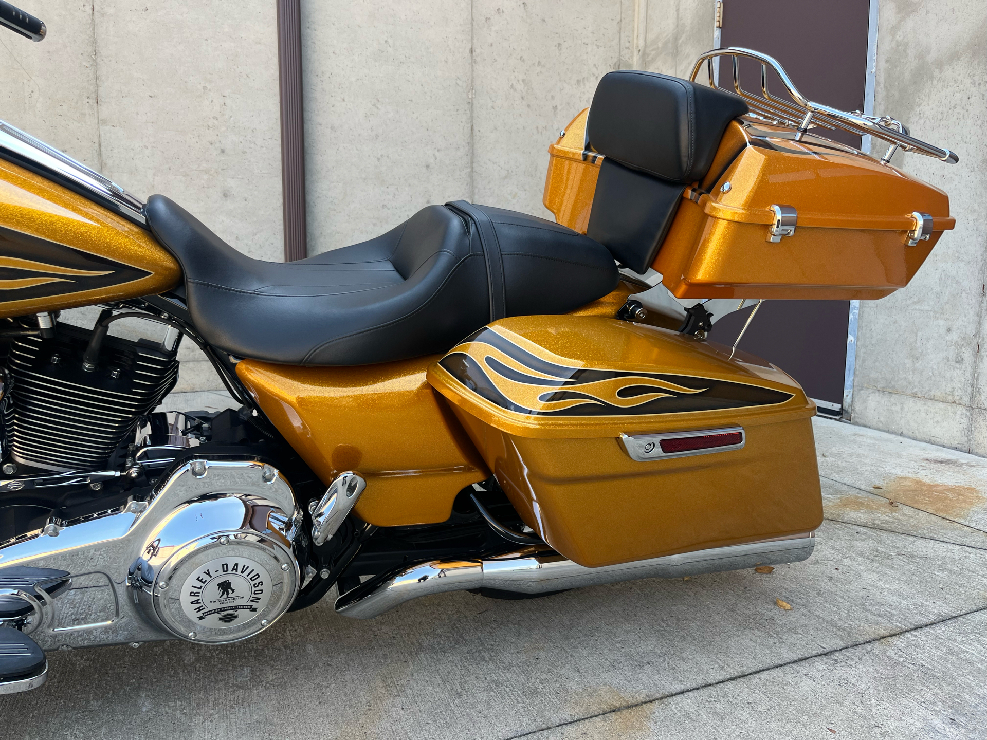 2016 Harley-Davidson Road Glide® in Cement City, Michigan - Photo 9