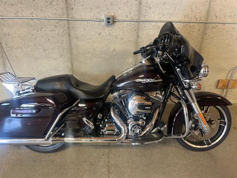 2014 Harley-Davidson Street Glide® Special in Cement City, Michigan - Photo 1