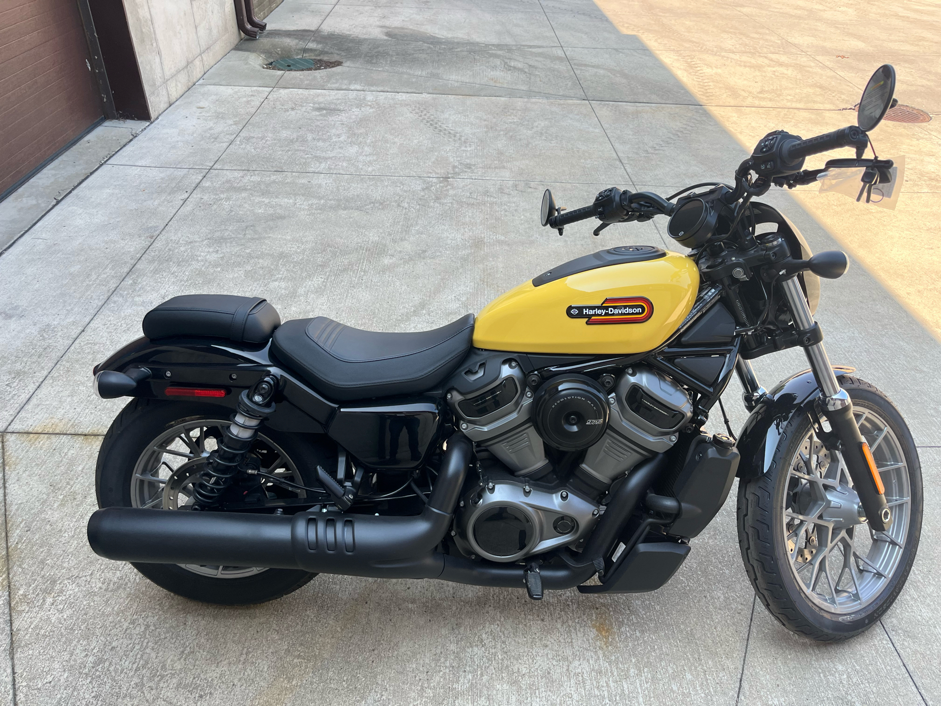 2023 Harley-Davidson Nightster® Special in Cement City, Michigan - Photo 1