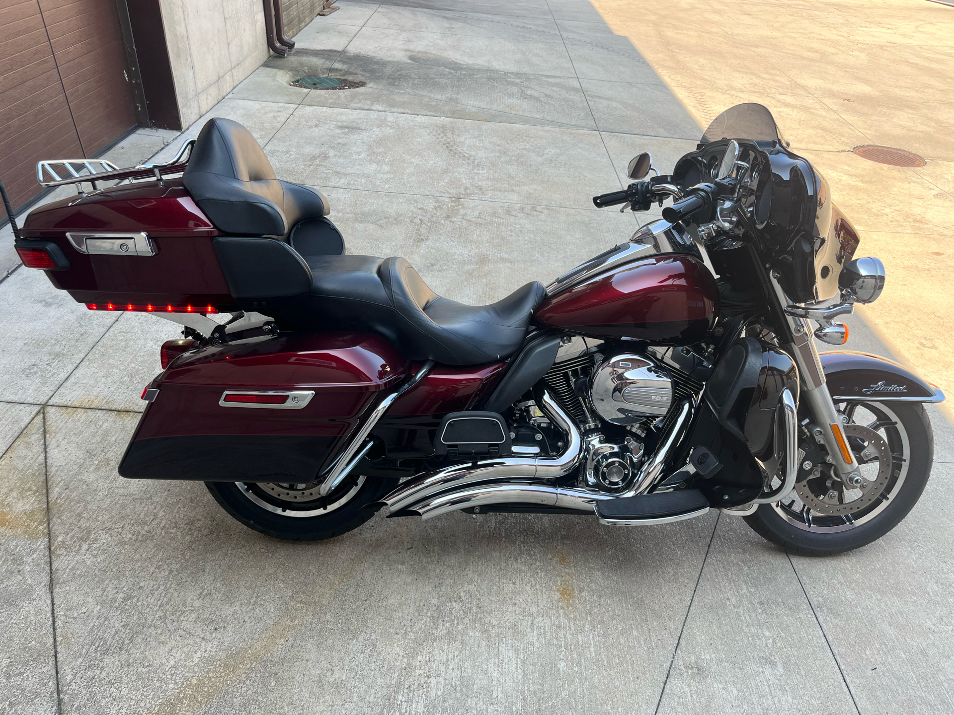 2014 Harley-Davidson Ultra Limited in Cement City, Michigan - Photo 1