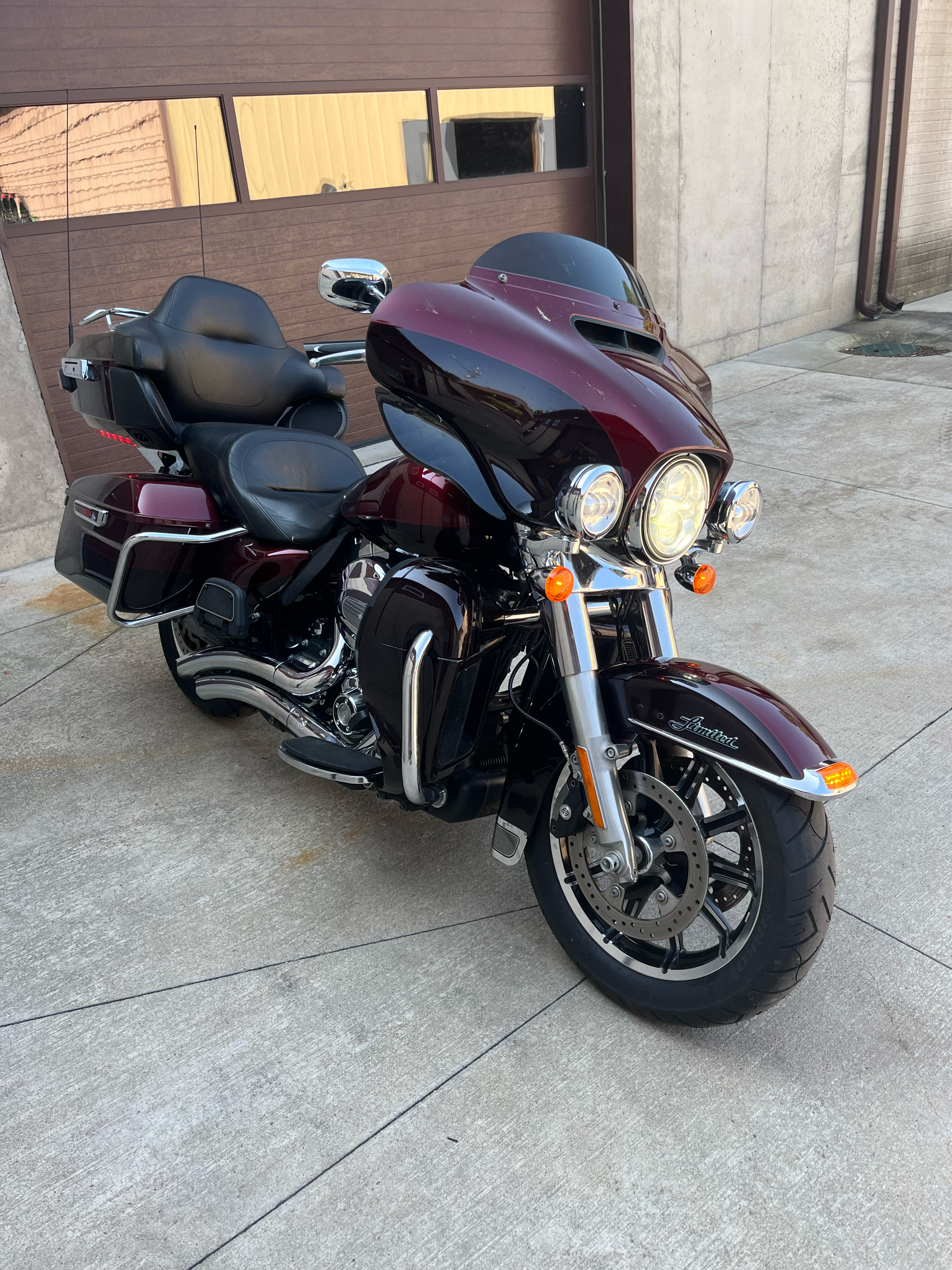 2014 Harley-Davidson Ultra Limited in Cement City, Michigan - Photo 4