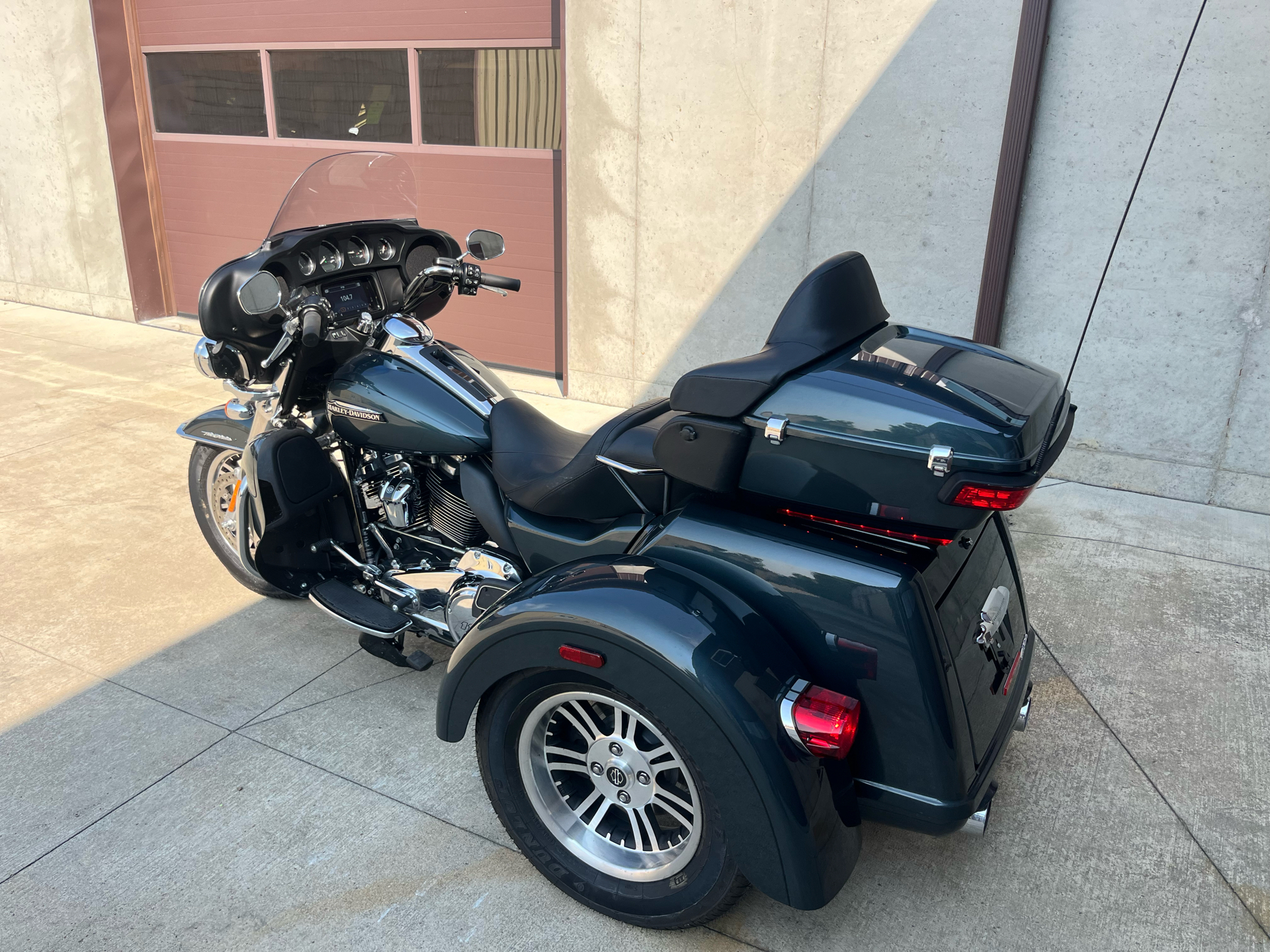 2020 Harley-Davidson Tri Glide® Ultra in Cement City, Michigan - Photo 8