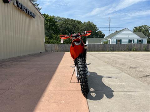 2025 KTM 300 XC-W in Michigan Center, Michigan - Photo 2