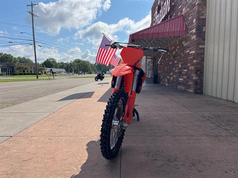 2025 KTM 450 SX-F in Michigan Center, Michigan - Photo 4