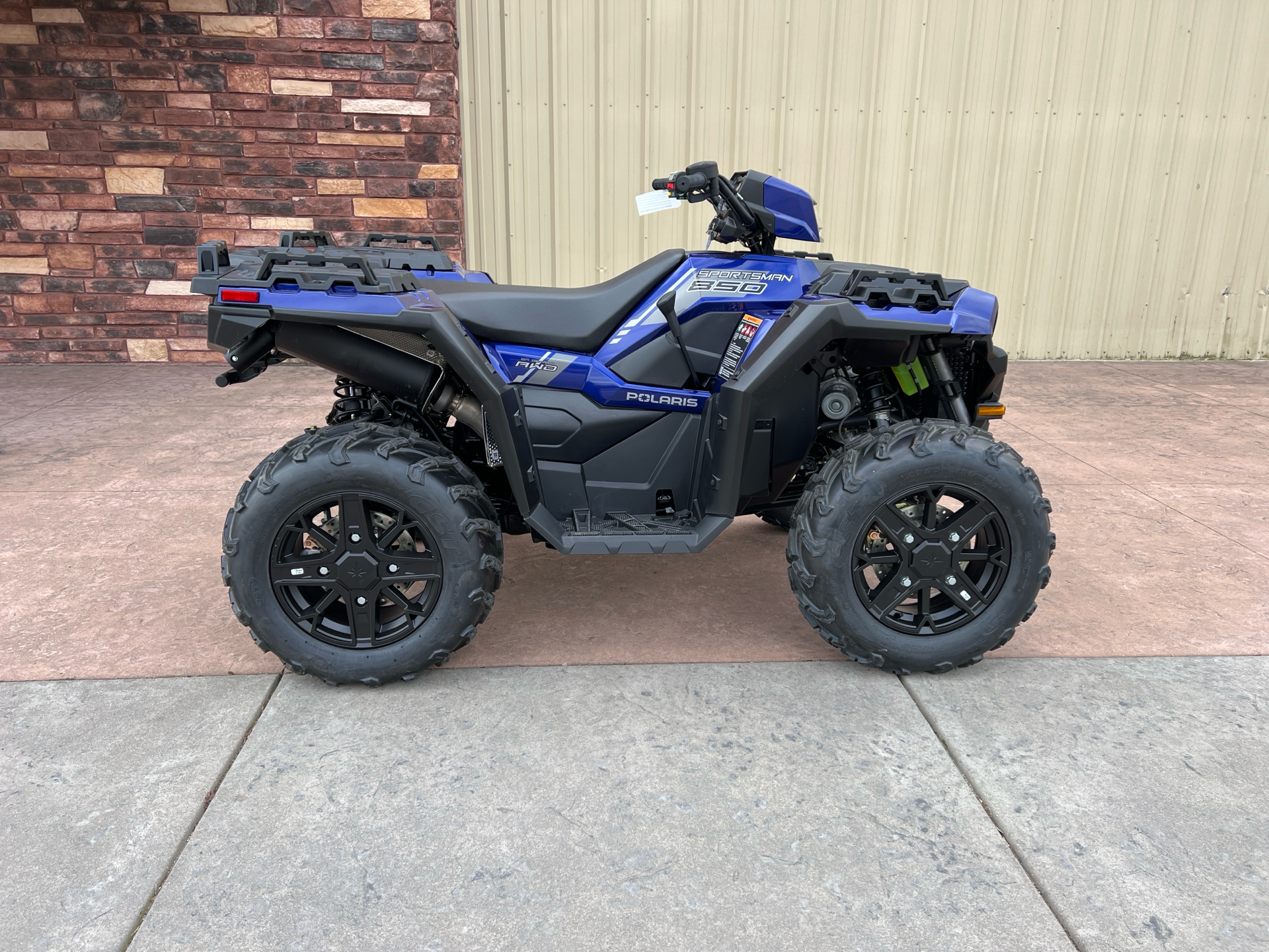 2024 Polaris Sportsman 850 Premium in Michigan Center, Michigan - Photo 1