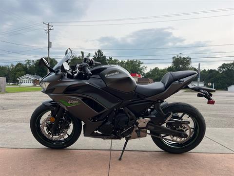 2024 Kawasaki Ninja 650 in Michigan Center, Michigan - Photo 3