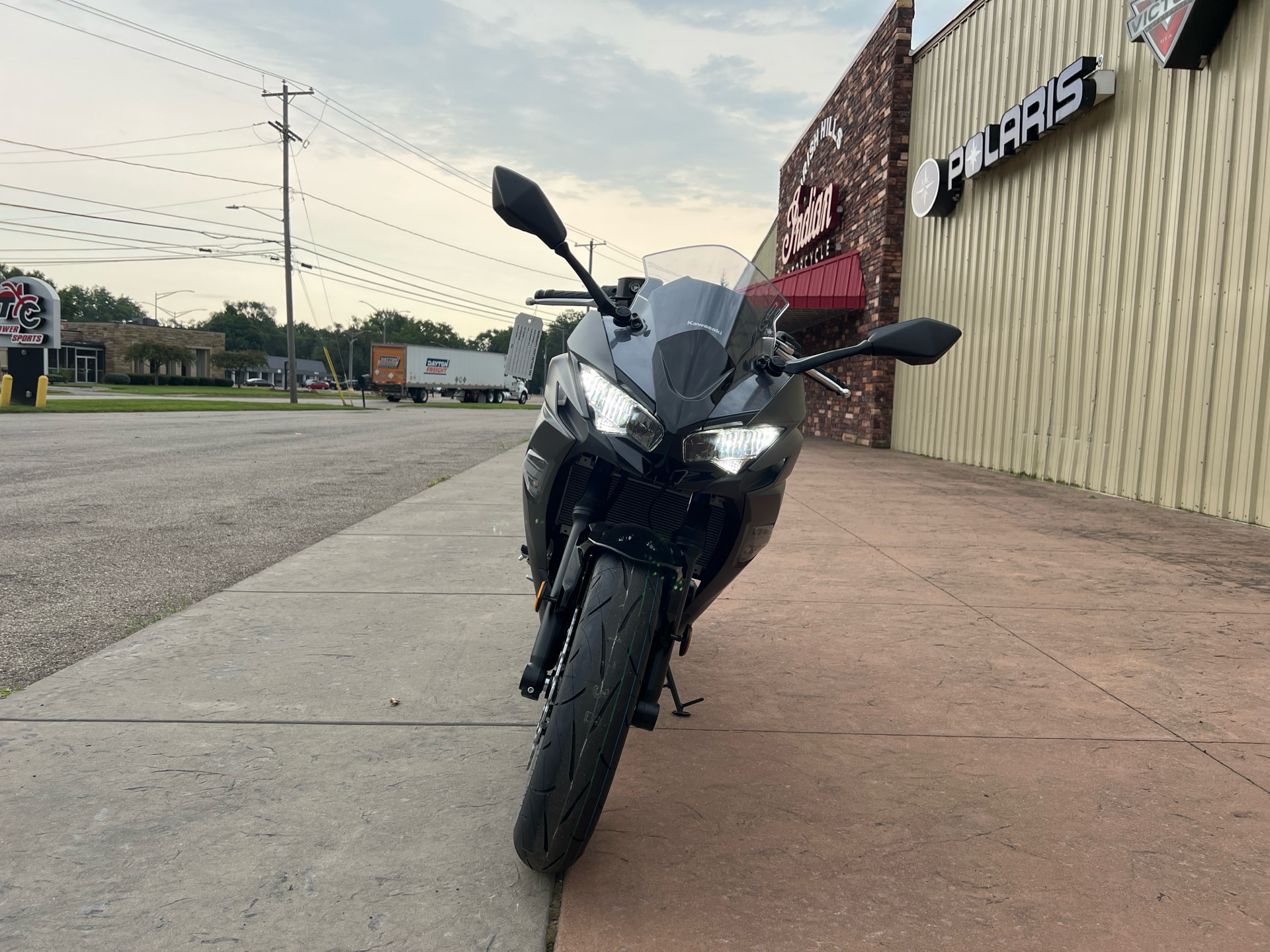 2024 Kawasaki Ninja 650 in Michigan Center, Michigan - Photo 4