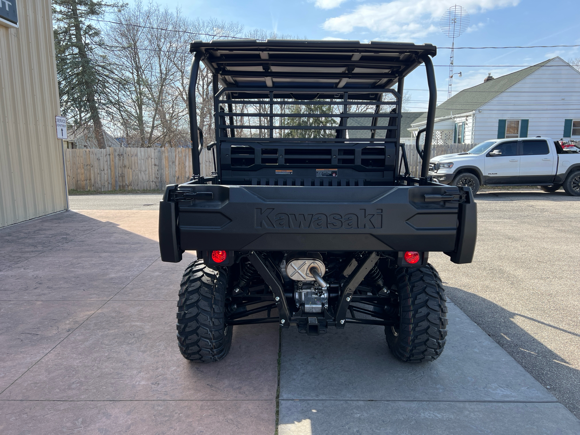 2023 Kawasaki MULE PRO-FXT EPS LE in Michigan Center, Michigan - Photo 2