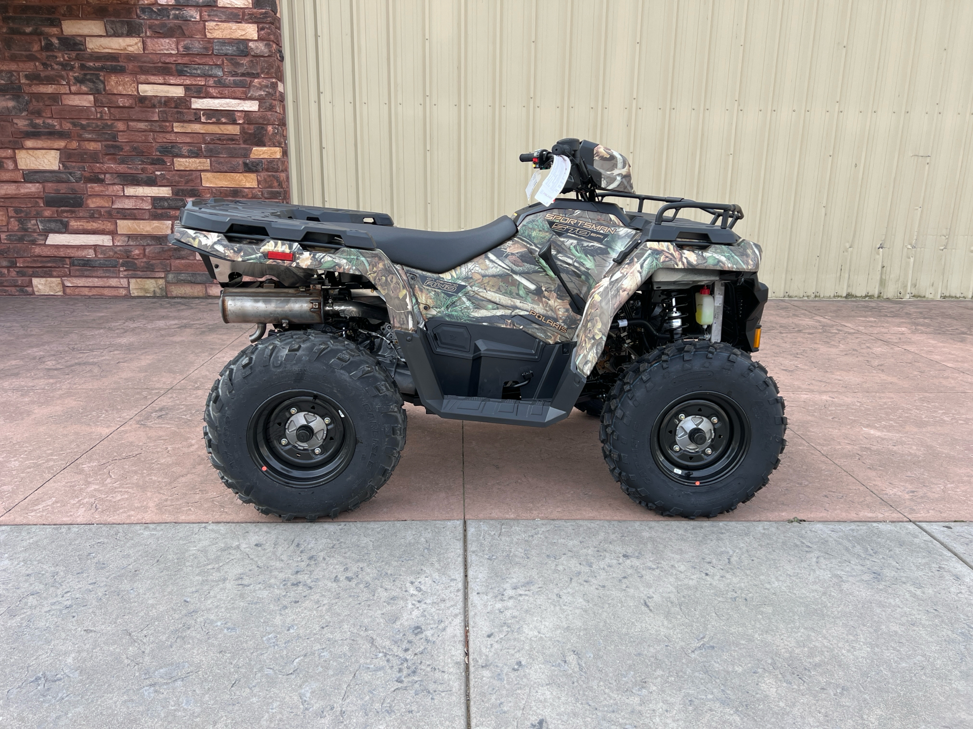 2024 Polaris Sportsman 570 in Michigan Center, Michigan - Photo 1