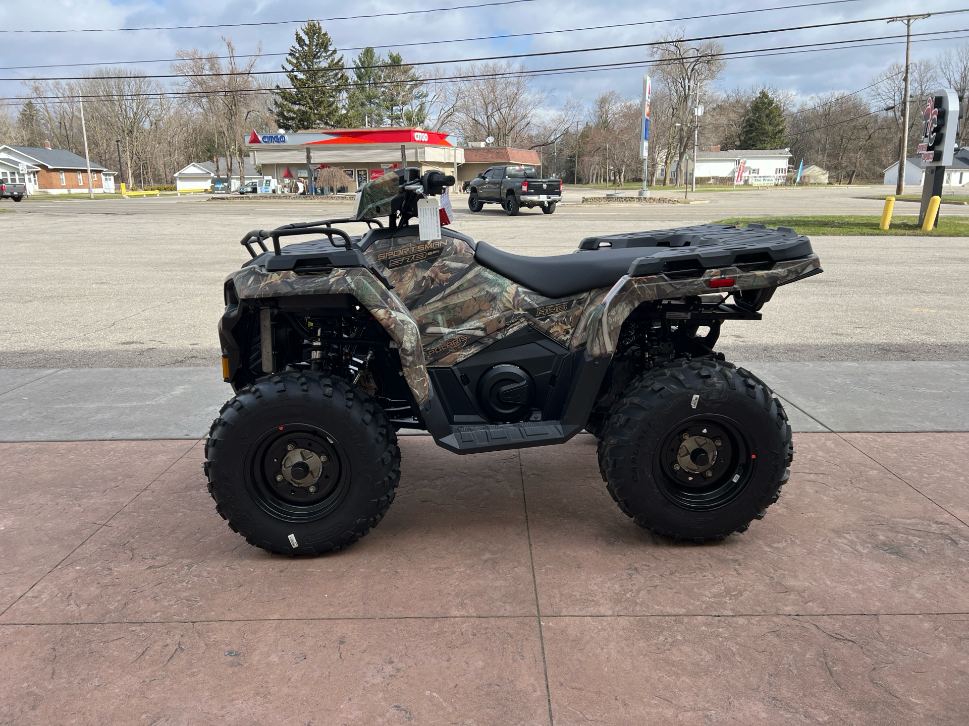 2024 Polaris Sportsman 570 in Michigan Center, Michigan - Photo 3