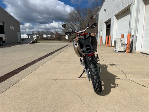 2024 KTM 690 Enduro R in Michigan Center, Michigan - Photo 4