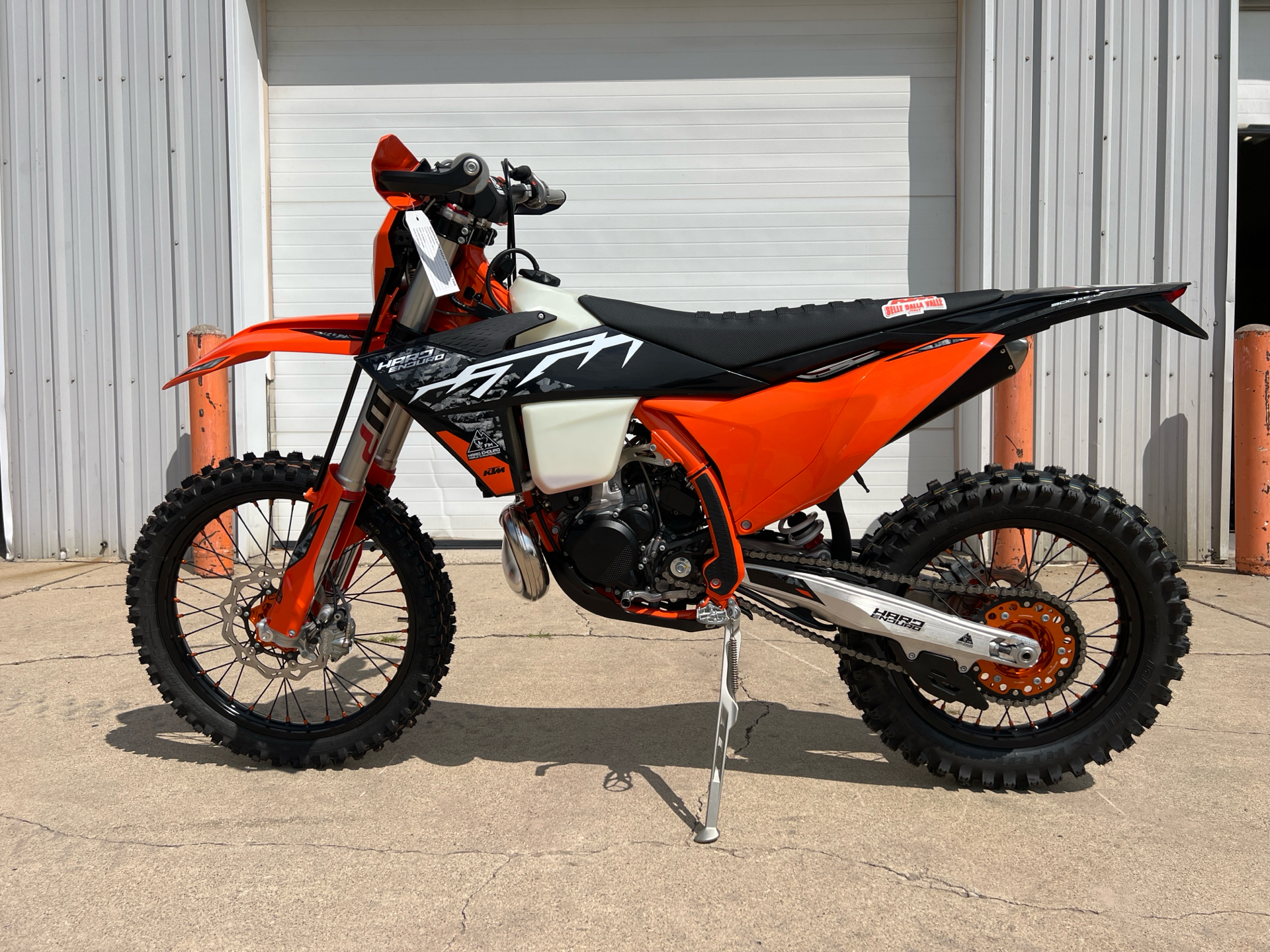 2025 KTM 300 XC-W Hardenduro in Michigan Center, Michigan - Photo 3