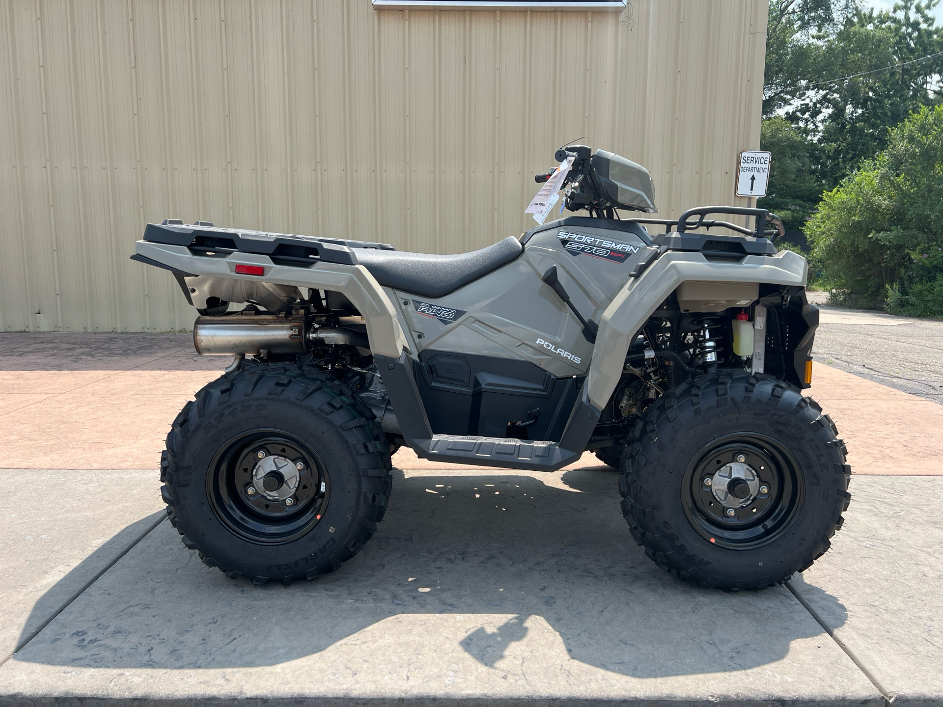 2024 Polaris Sportsman 570 in Michigan Center, Michigan - Photo 1