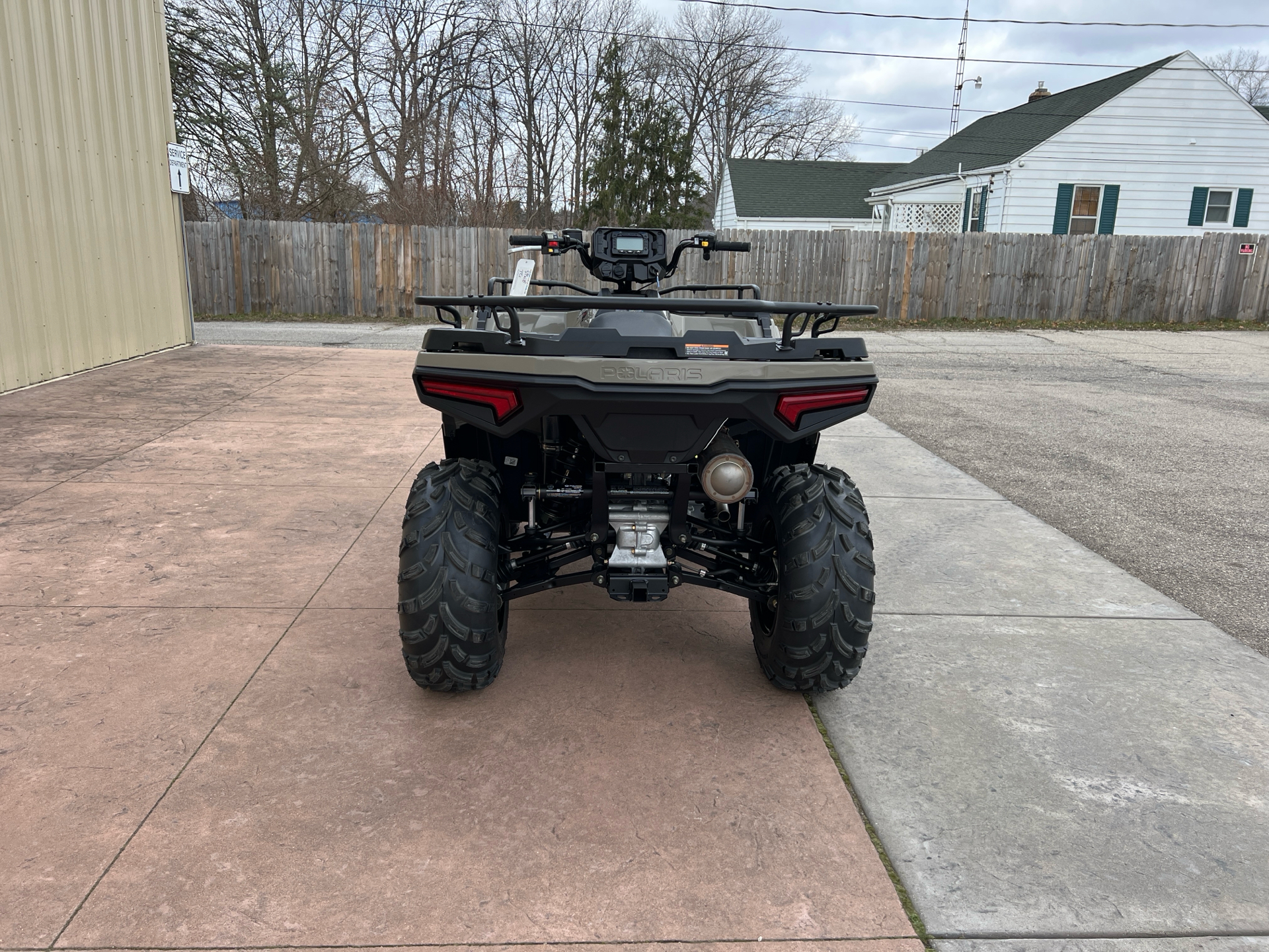 2024 Polaris Sportsman 570 EPS in Michigan Center, Michigan - Photo 2