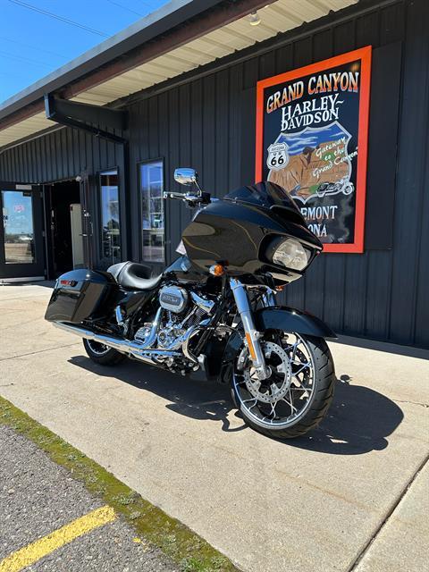 2023 Harley-Davidson Road Glide® in Bellemont, Arizona - Photo 3