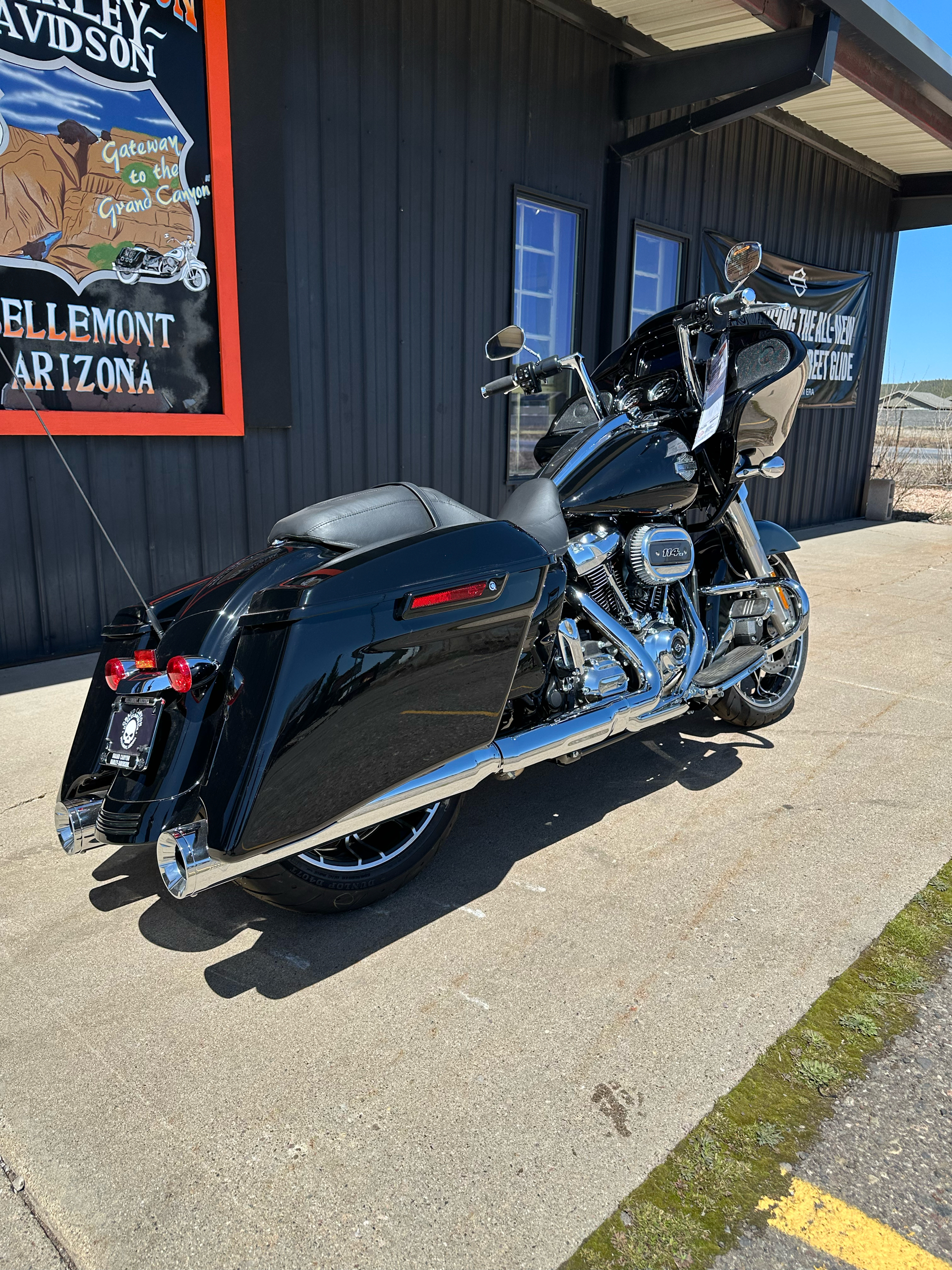 2023 Harley-Davidson Road Glide® in Bellemont, Arizona - Photo 5