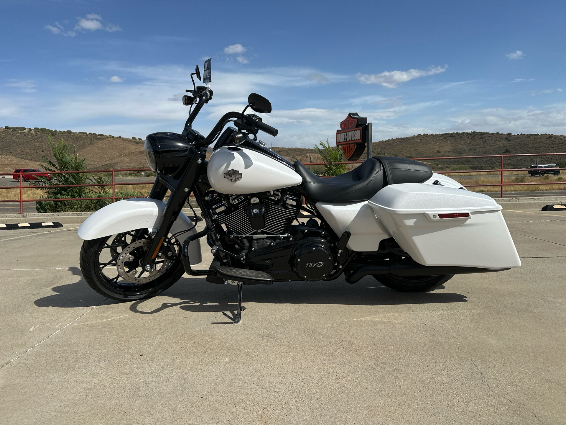 2024 Harley-Davidson Road King® Special in Bellemont, Arizona - Photo 2