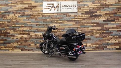 2010 Harley-Davidson Electra Glide® Classic in West Allis, Wisconsin - Photo 8