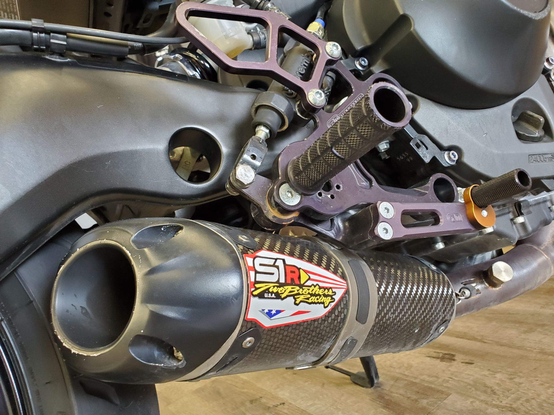 Two Brothers Racing Exhaust - Photo 11