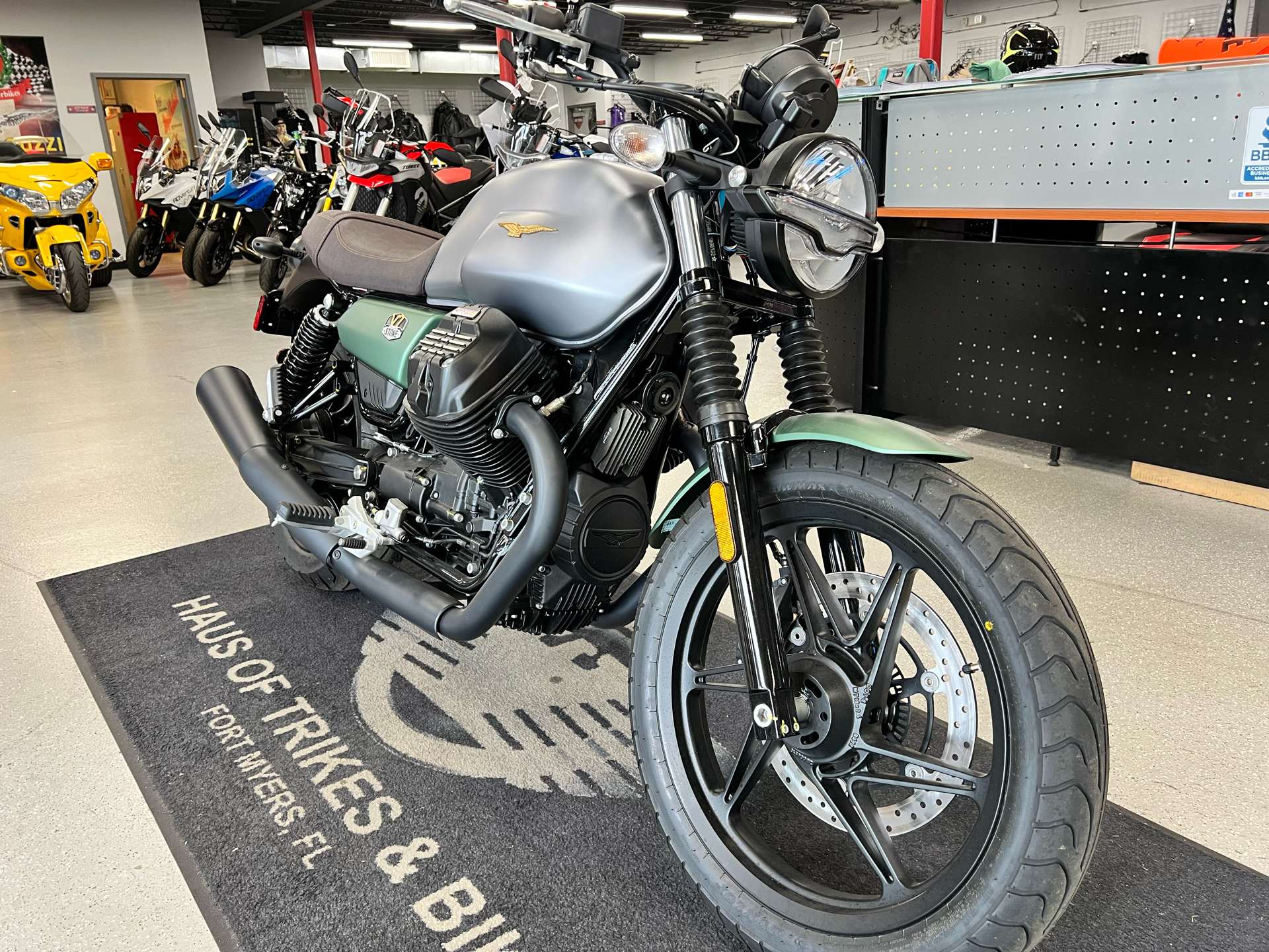 2022 Moto Guzzi V7 Stone Centenario in Fort Myers, Florida - Photo 2
