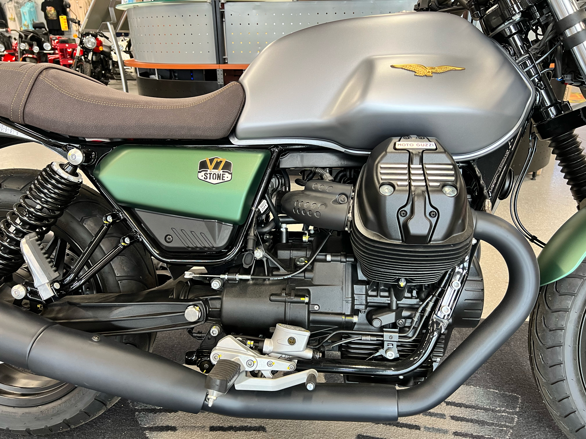2022 Moto Guzzi V7 Stone Centenario in Fort Myers, Florida - Photo 9