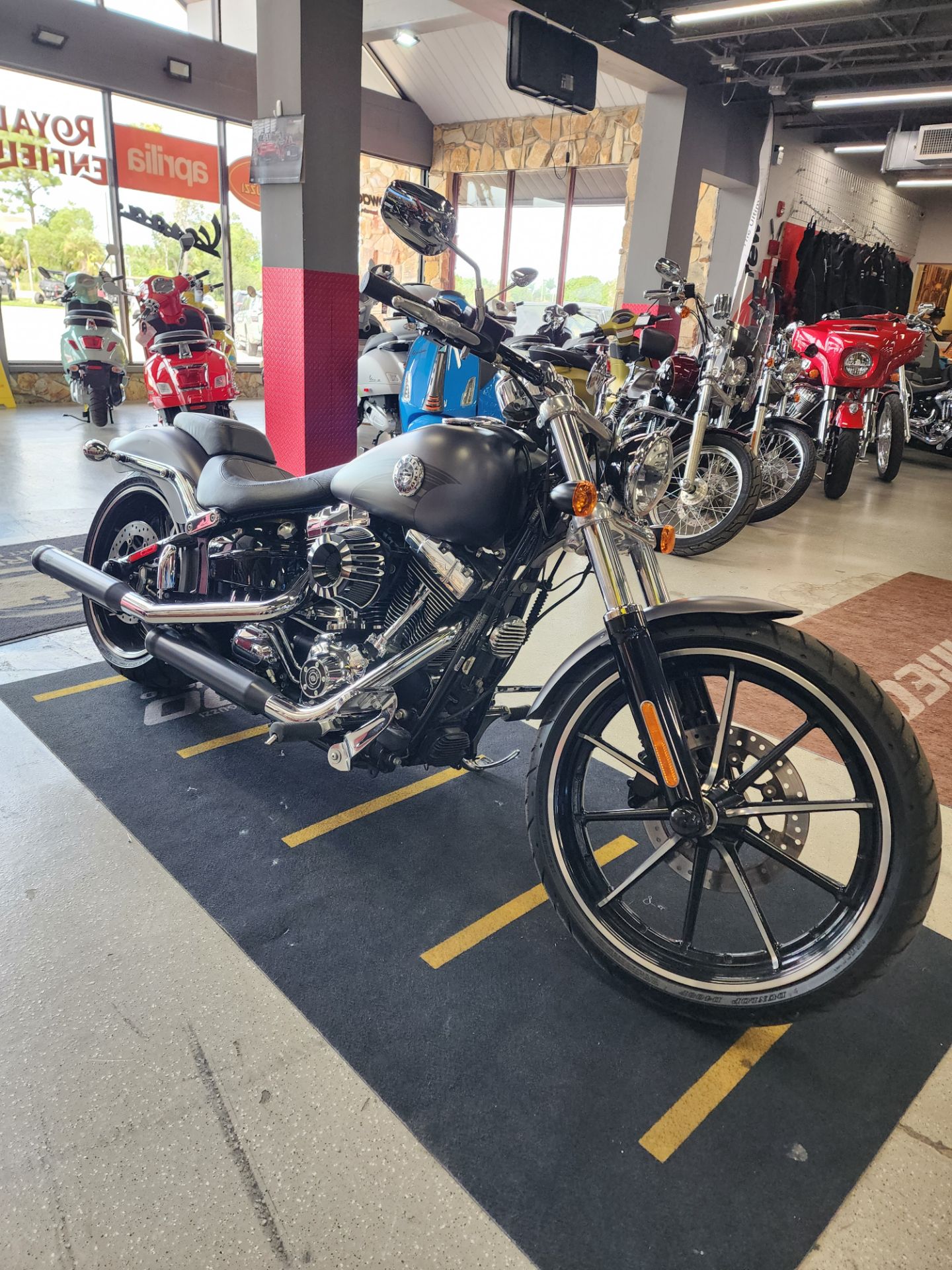 2016 Harley-Davidson Breakout® in Fort Myers, Florida - Photo 1