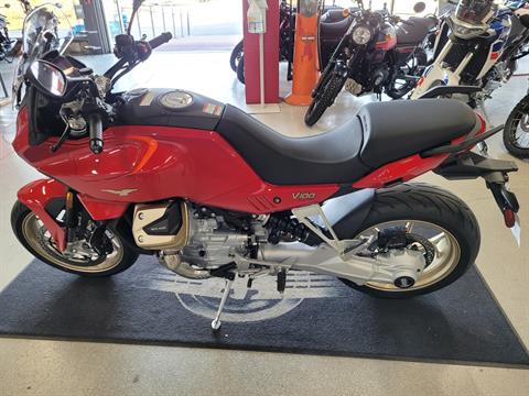 2023 Moto Guzzi V100 Mandello in Fort Myers, Florida - Photo 2