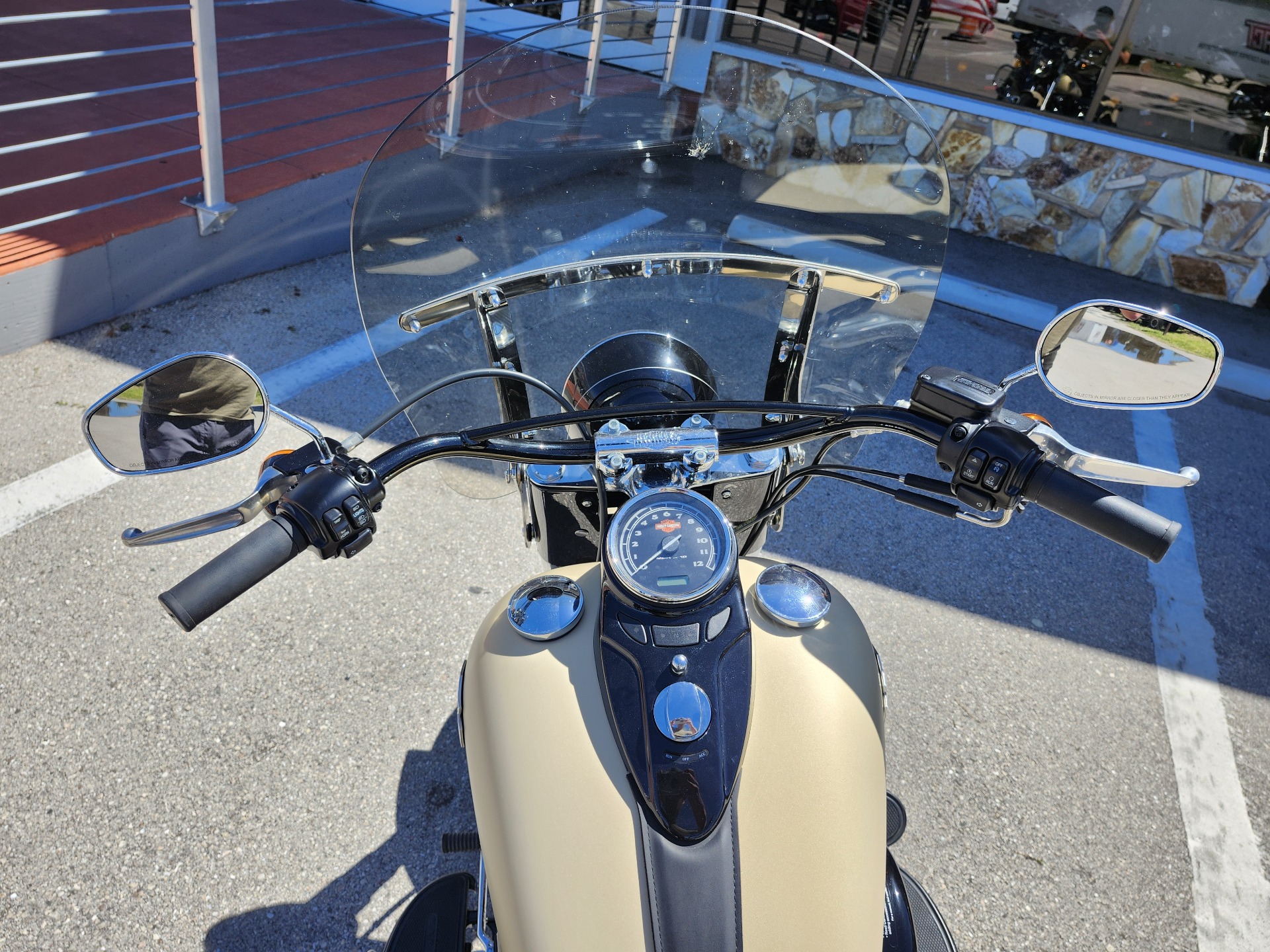 2015 Harley-Davidson Softail Slim® in Fort Myers, Florida - Photo 6