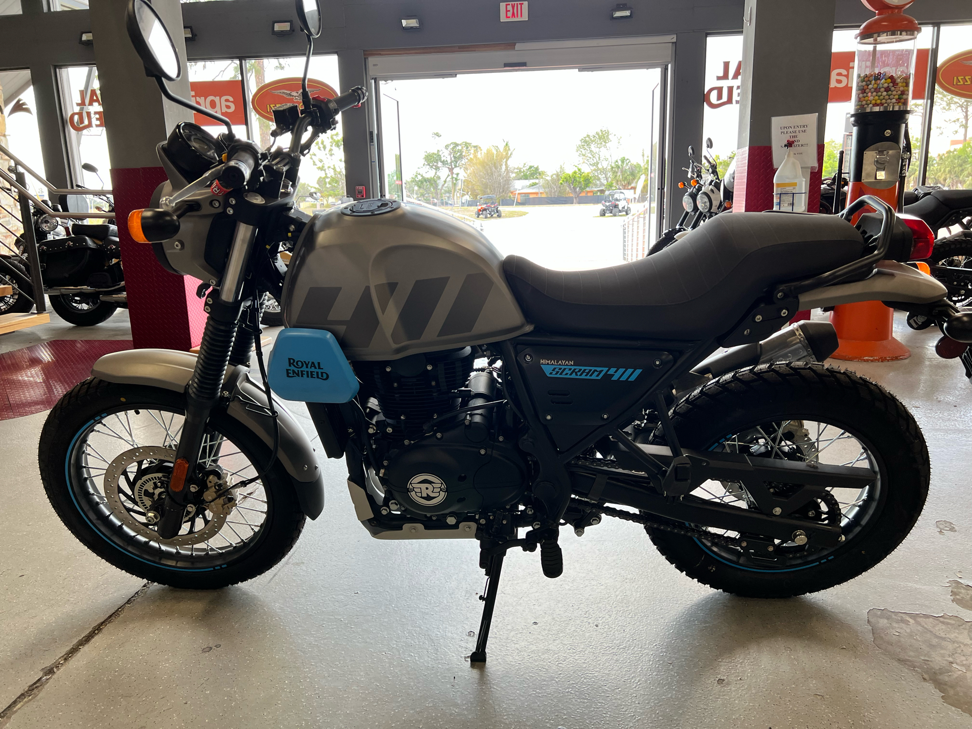 2023 Royal Enfield Scram 411 in Fort Myers, Florida - Photo 4