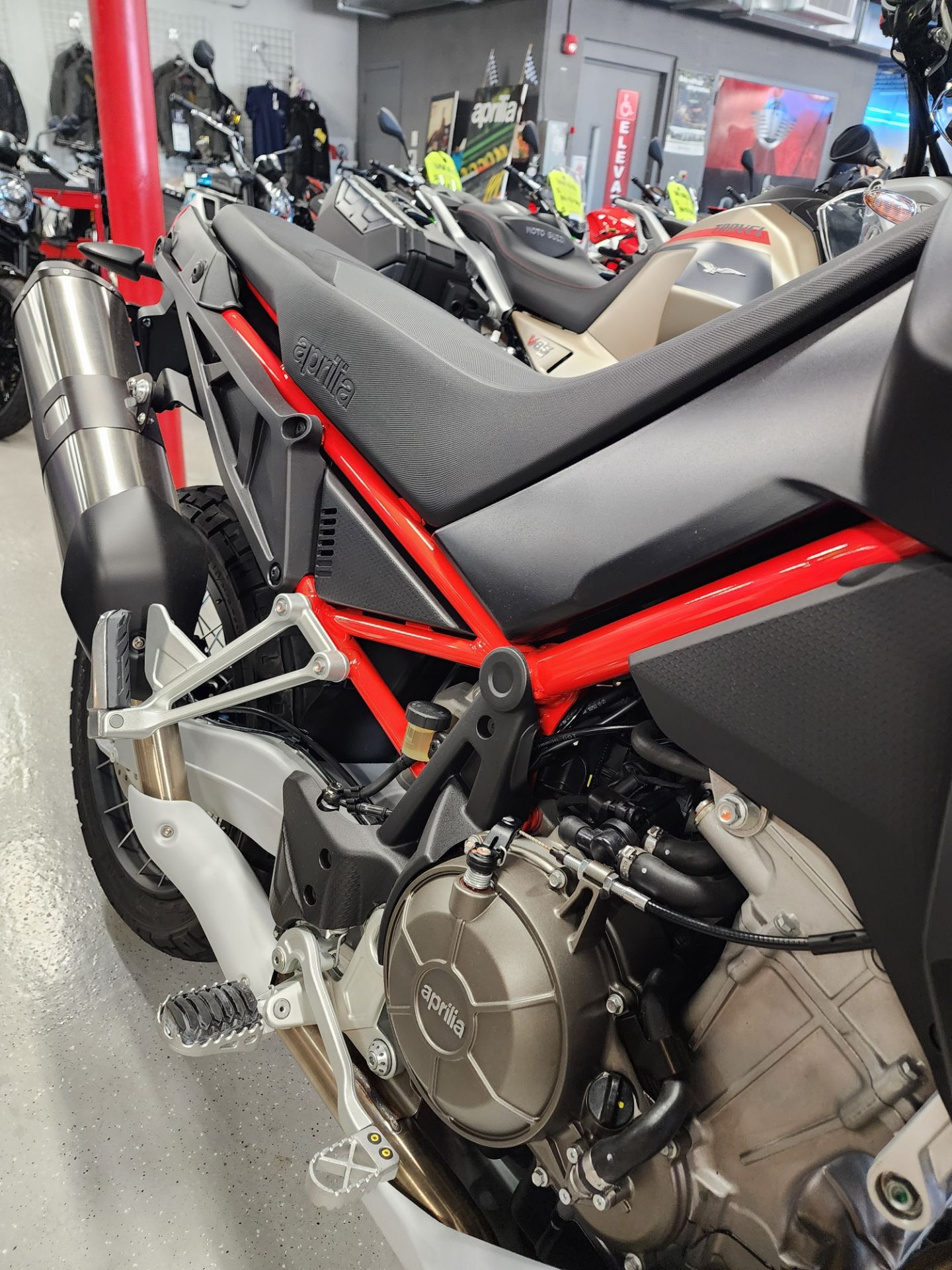 2024 Aprilia Tuareg 660 in Fort Myers, Florida - Photo 6