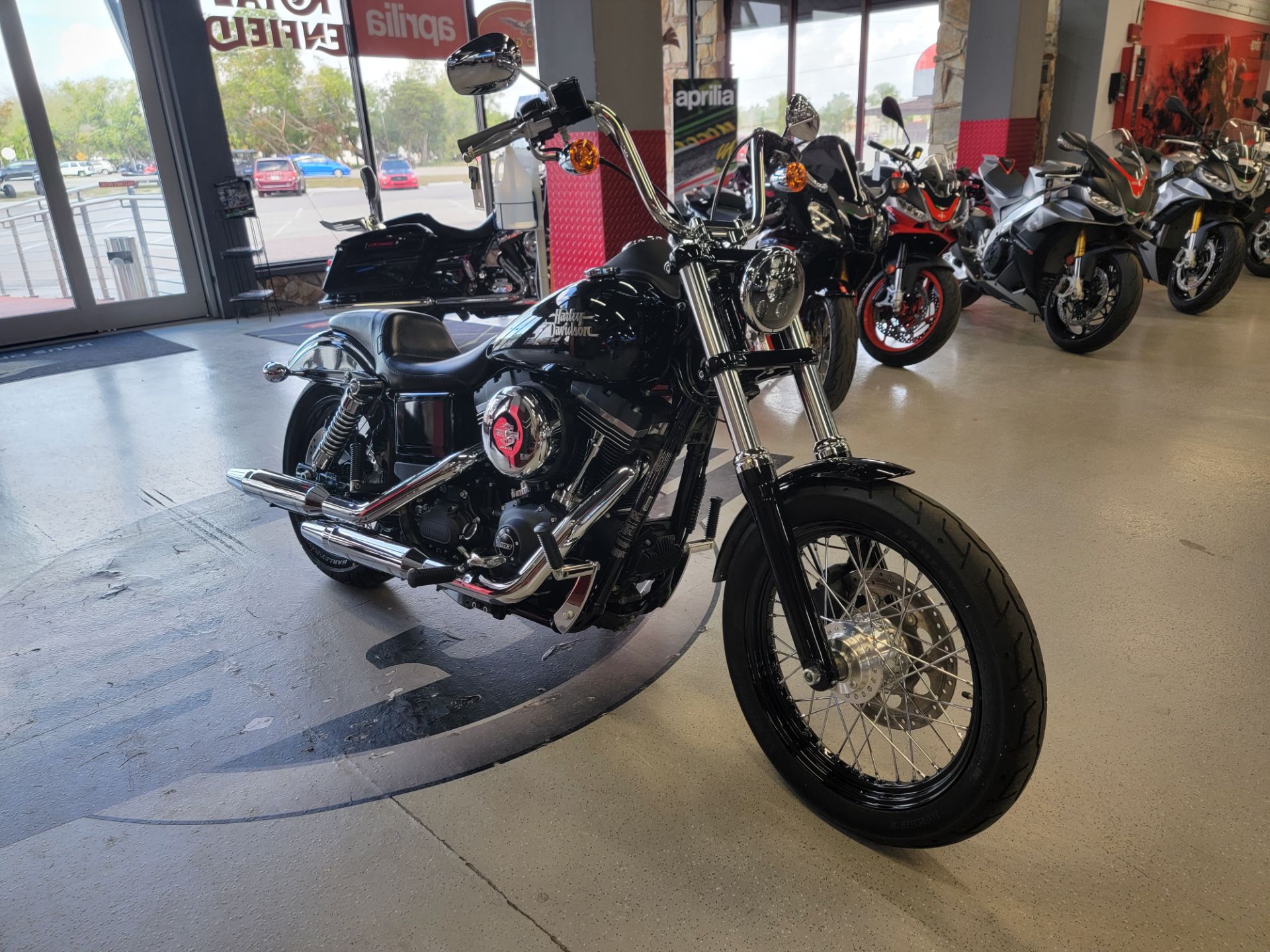 2017 Harley-Davidson Street Bob® in Fort Myers, Florida - Photo 2