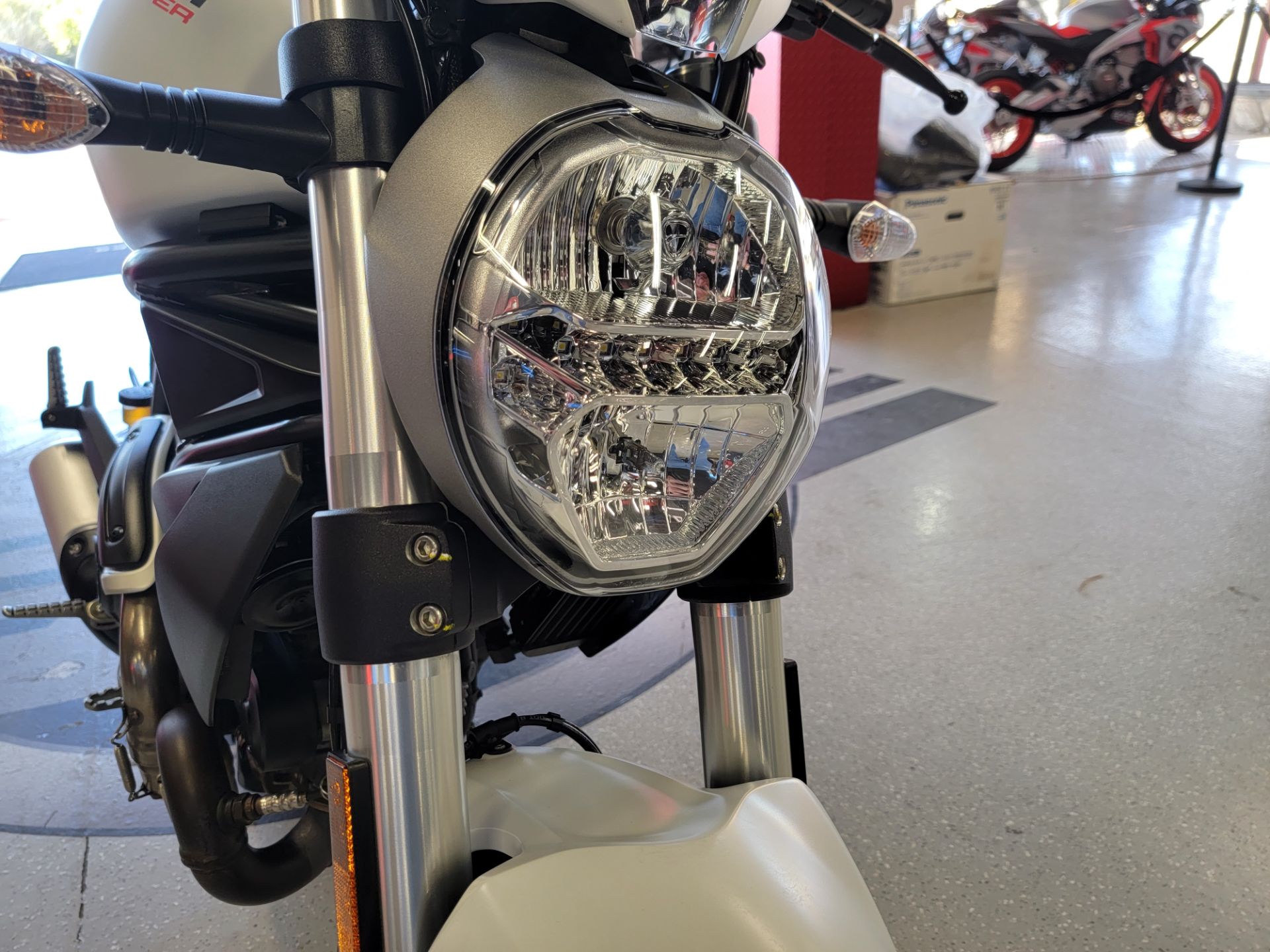 2020 Ducati Monster 797+ in Fort Myers, Florida - Photo 6