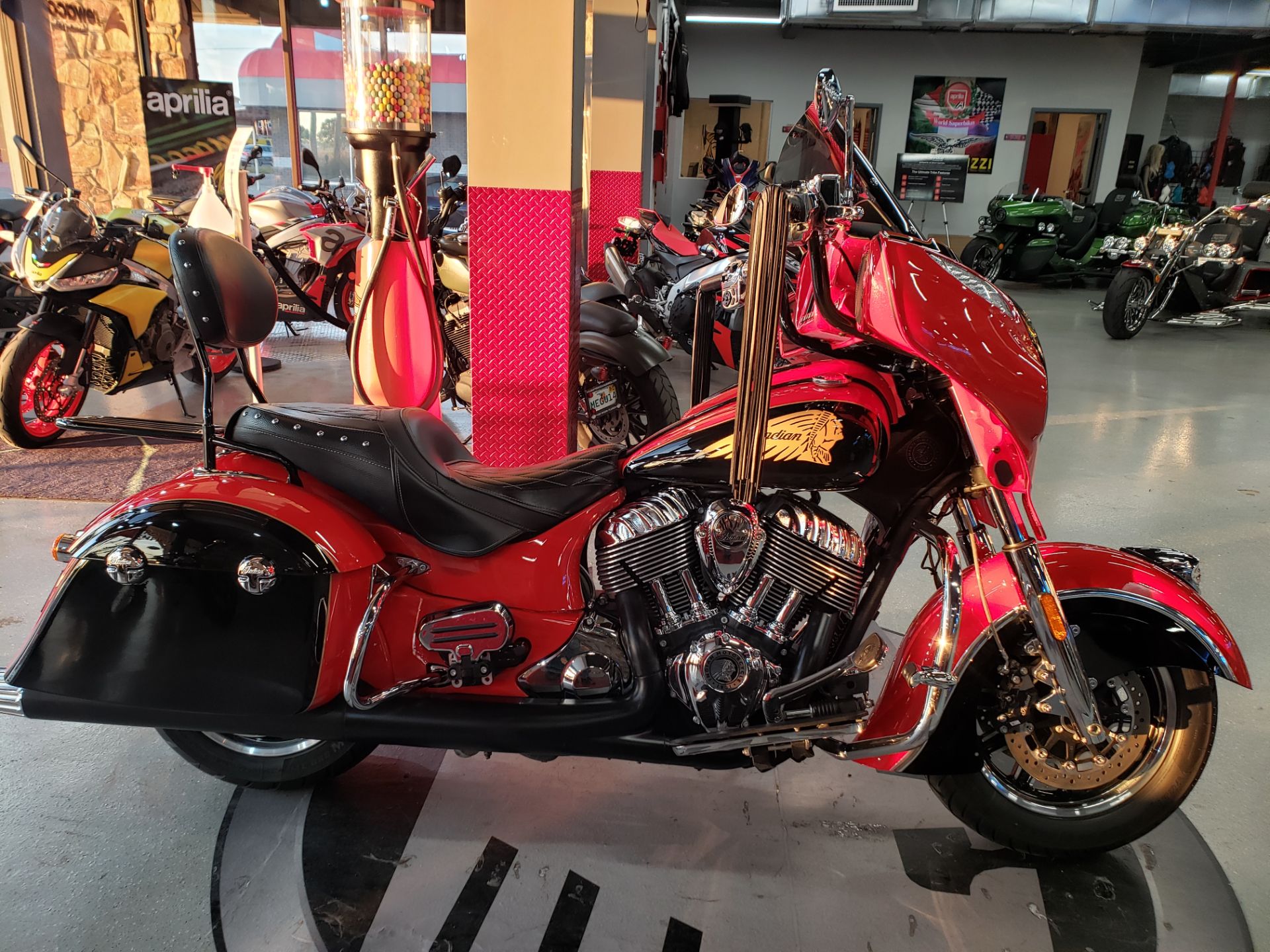 2017 Indian Chieftain® in Fort Myers, Florida - Photo 1