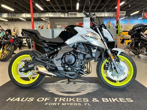 2022 CFMOTO 650NK in Fort Myers, Florida - Photo 1