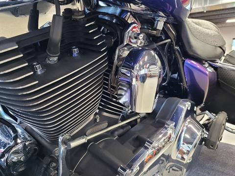 2009 Harley-Davidson Road King® Classic in Fort Myers, Florida - Photo 7