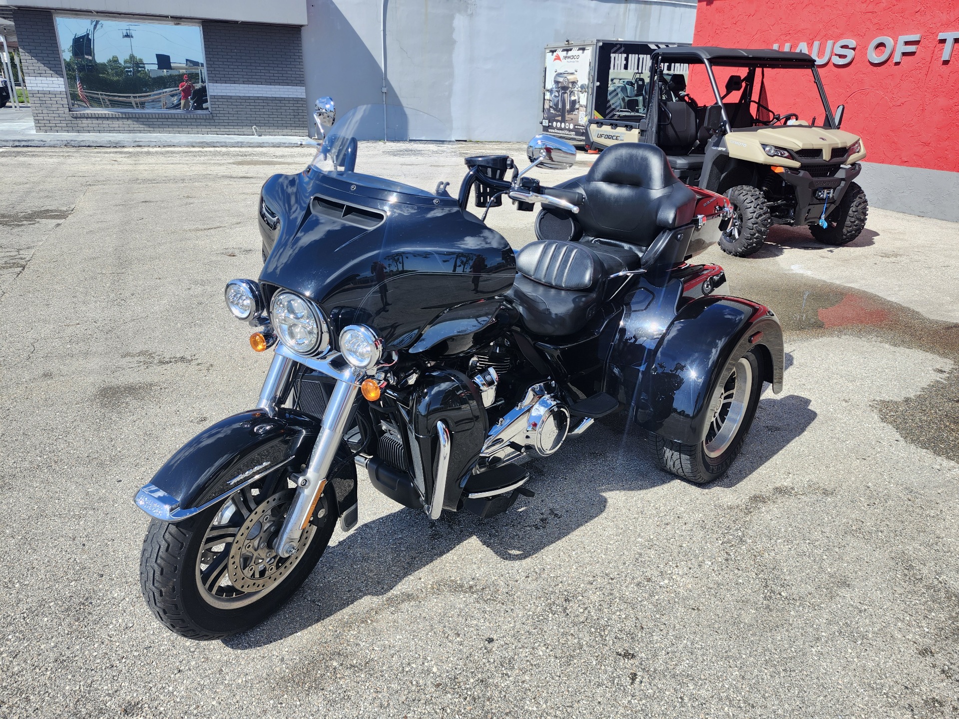 2021 Harley-Davidson Tri Glide® Ultra in Fort Myers, Florida - Photo 3